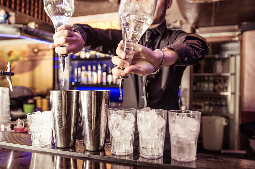 Bartending jobs available in nyc