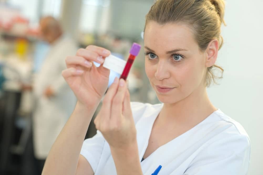 phlebotomist education requirements